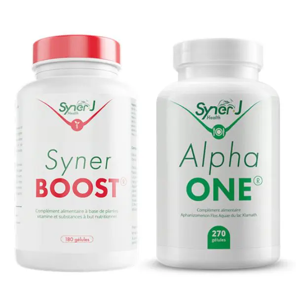 Un flacon de SynerBOOST et un flacon d'algue AFA 270 gélules par SynerJ-Health.