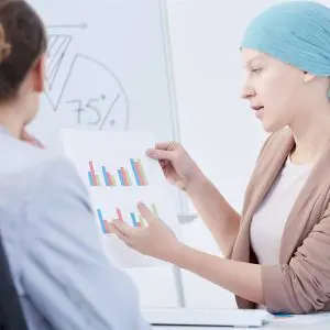 Une patiente demande à son docteur si il est possible de guérir d'un cancer du pancréas.