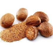 Noix de muscade aux effets anti-inflammatoires digestifs.